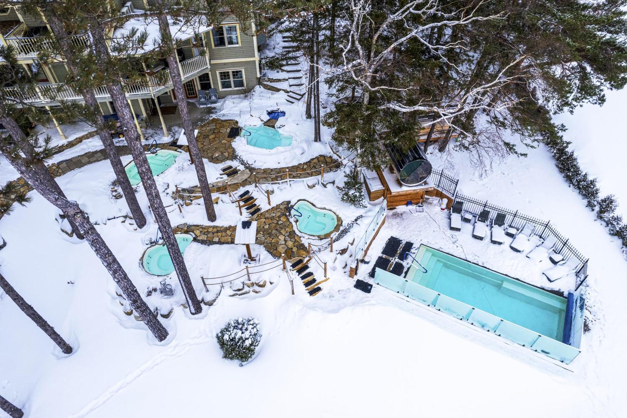 Estello Suites & Spa Lac-Mégantic Exterior photo